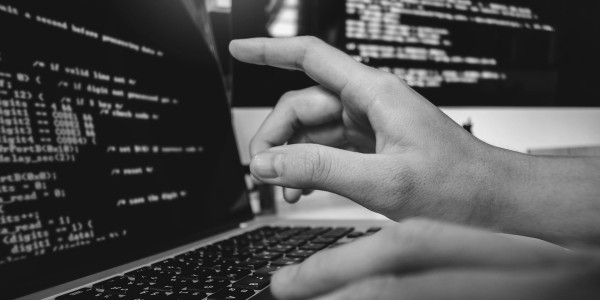 Peritajes Civiles y Mercantiles Jódar · Informes Periciales de Delitos Cibernéticos