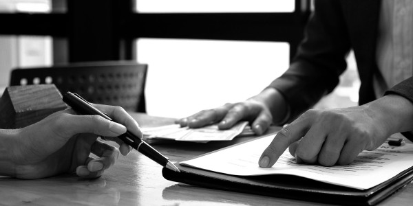 Peritajes Inmobiliarios Jódar · Valoración de Oficinas, Edificios, Locales Comerciales